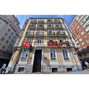 Edificio de Consulting de Seguros de Santander